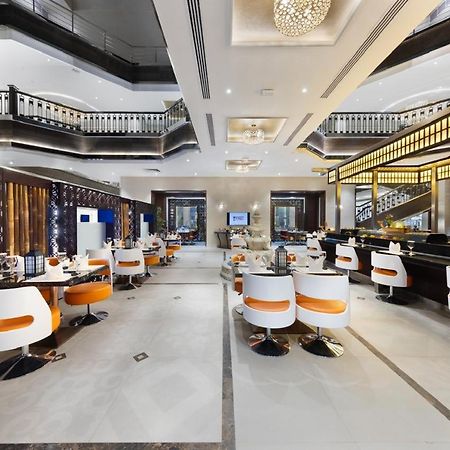 Hotel Warwick Al-Khubar Exteriér fotografie