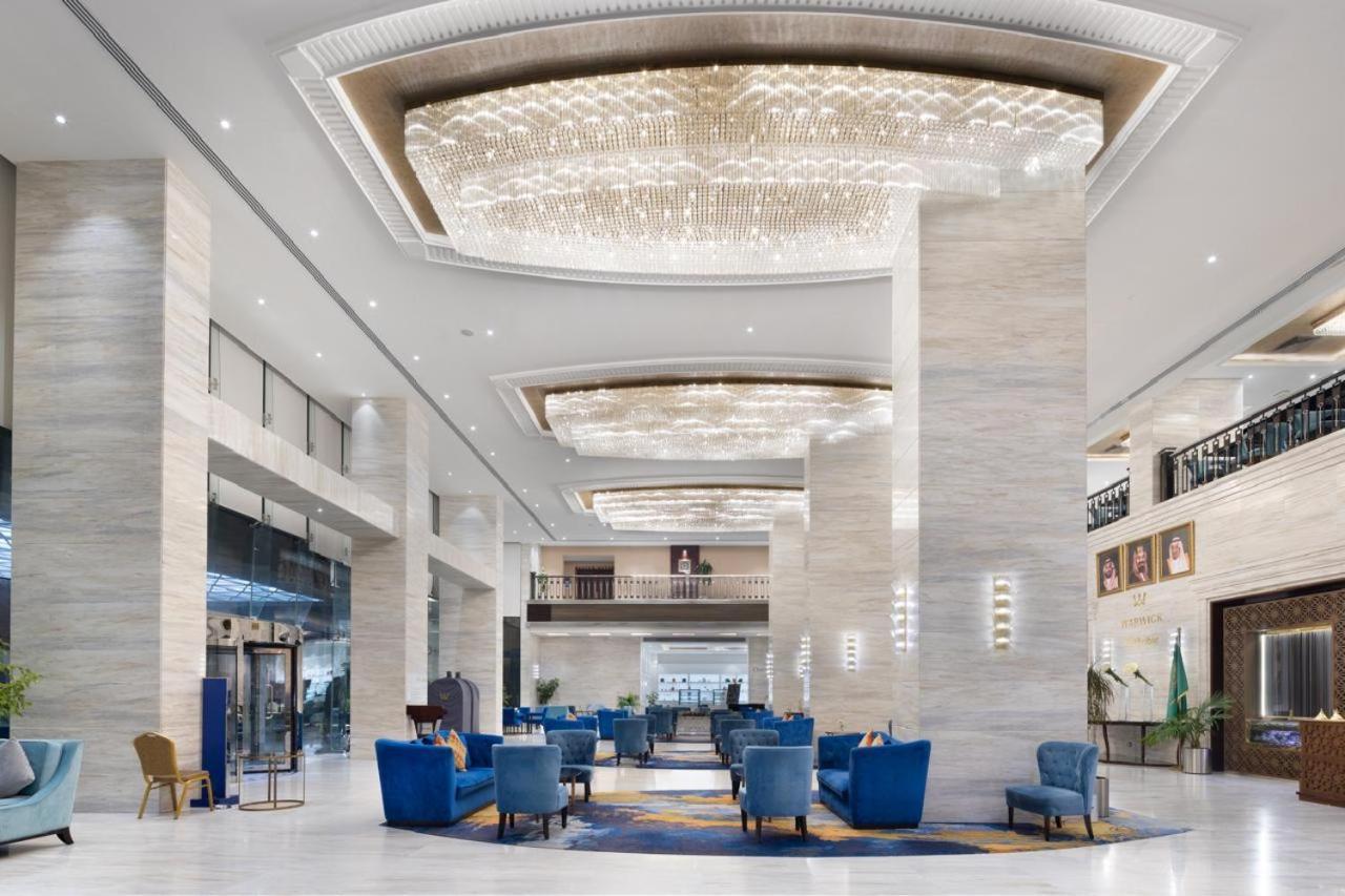 Hotel Warwick Al-Khubar Exteriér fotografie