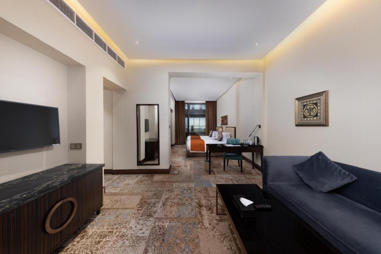 Hotel Warwick Al-Khubar Exteriér fotografie