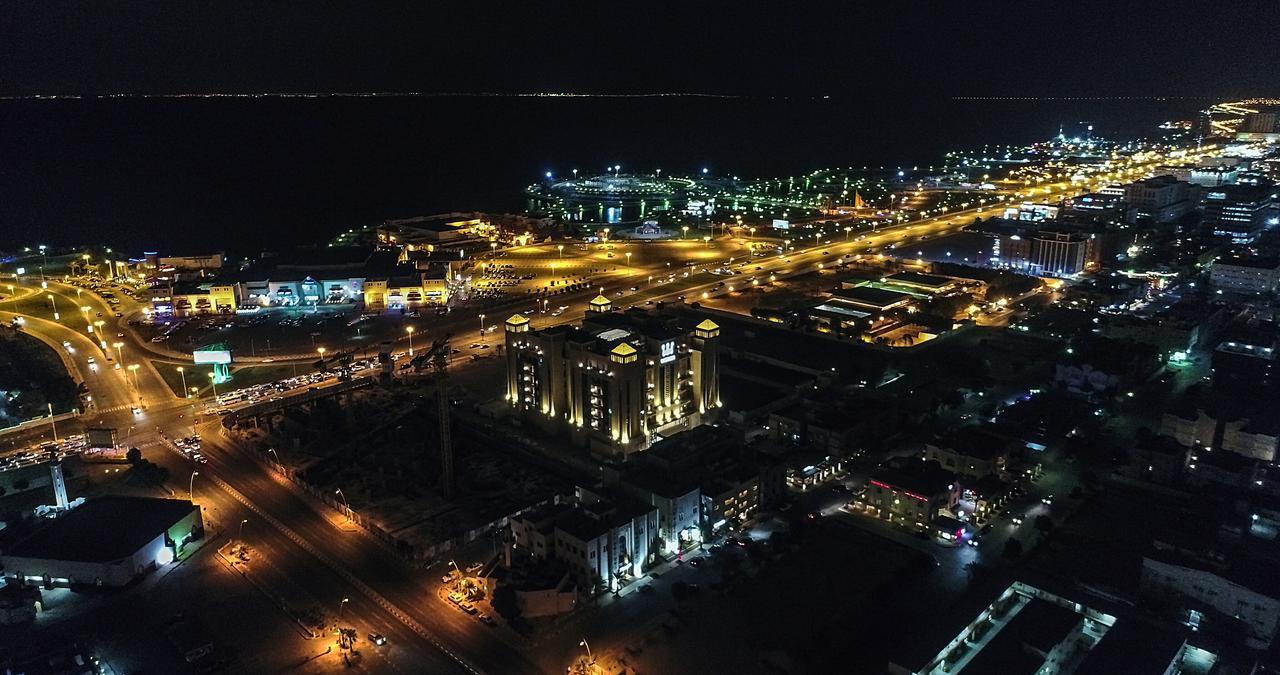 Hotel Warwick Al-Khubar Exteriér fotografie