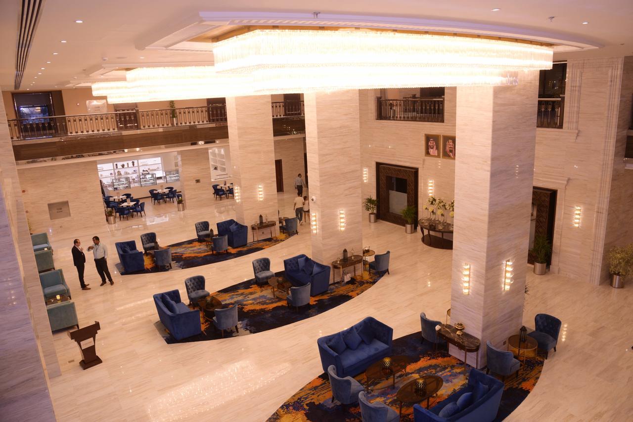 Hotel Warwick Al-Khubar Exteriér fotografie
