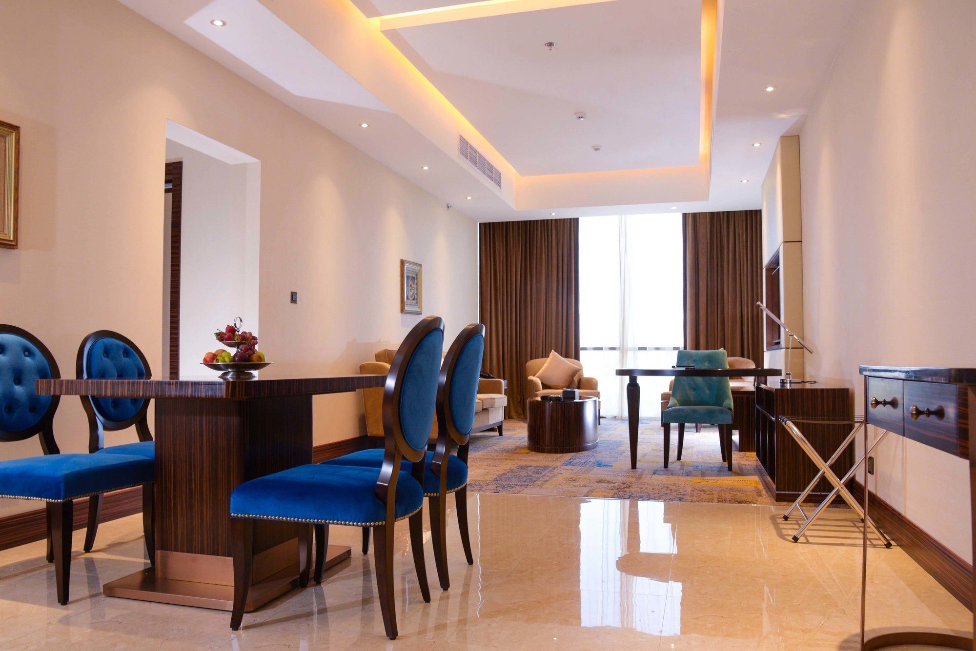 Hotel Warwick Al-Khubar Exteriér fotografie
